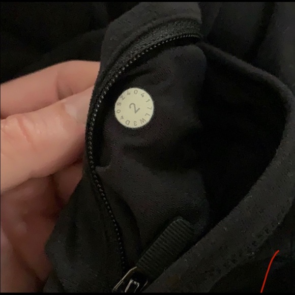 Lululemon Jacket - Picture 2 of 4